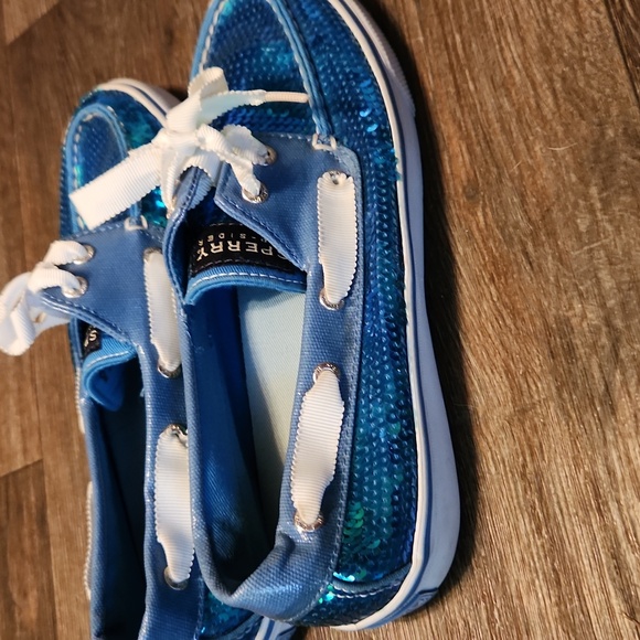 Sperry Sequined Sneakers - Size 6.5 women's - Picture 2 of 8